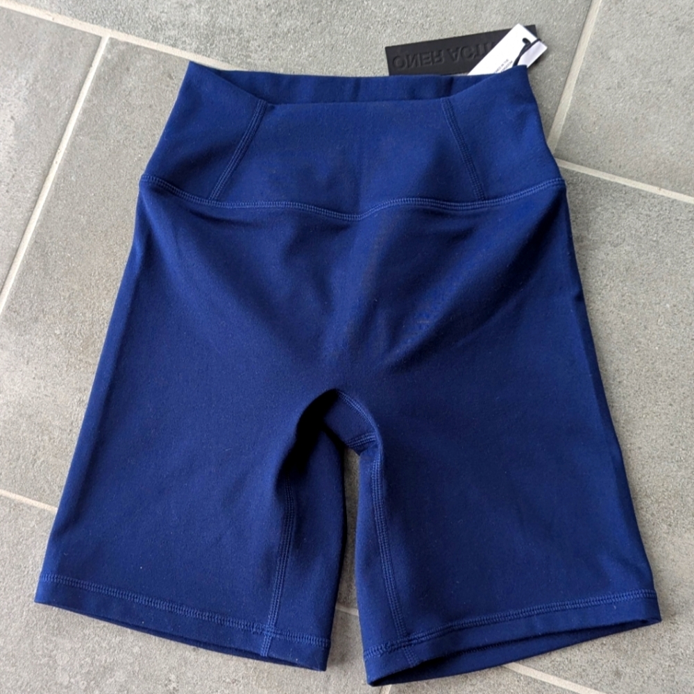 ONER Active Timeless High Waisted Shorts Blue Midnight High Rise Sz XS